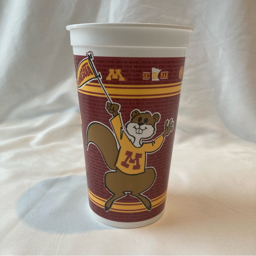 University of Minnesota Golden Gopher Souvenir Cup U Of M MN College Sports NCAA